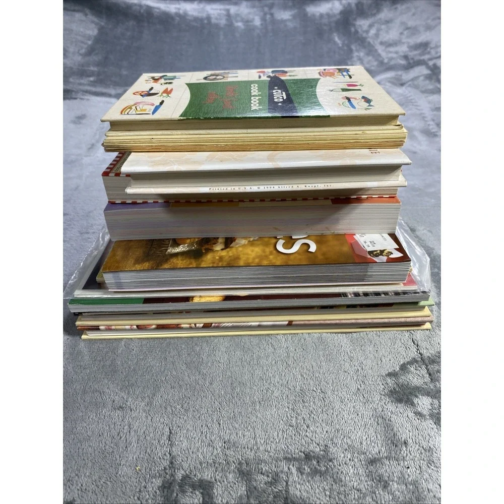 Vintage Recipe Cook Book Magazine Lot of 27 Pillsbury Taste of Home BettyCrocker